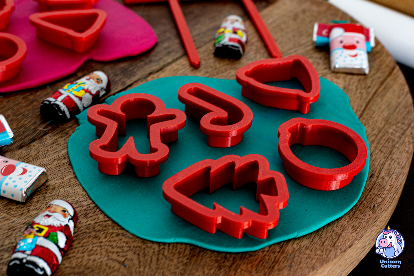 Mini Christmas Cutter Set - Perfect for small cookies, cupcakes and mince pies!