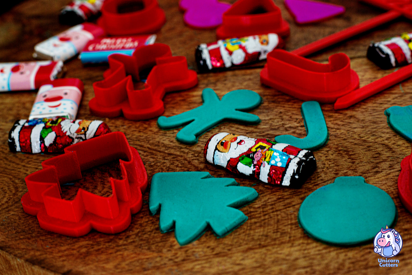 Mini Christmas Cutter Set - Perfect for small cookies, cupcakes and mince pies!