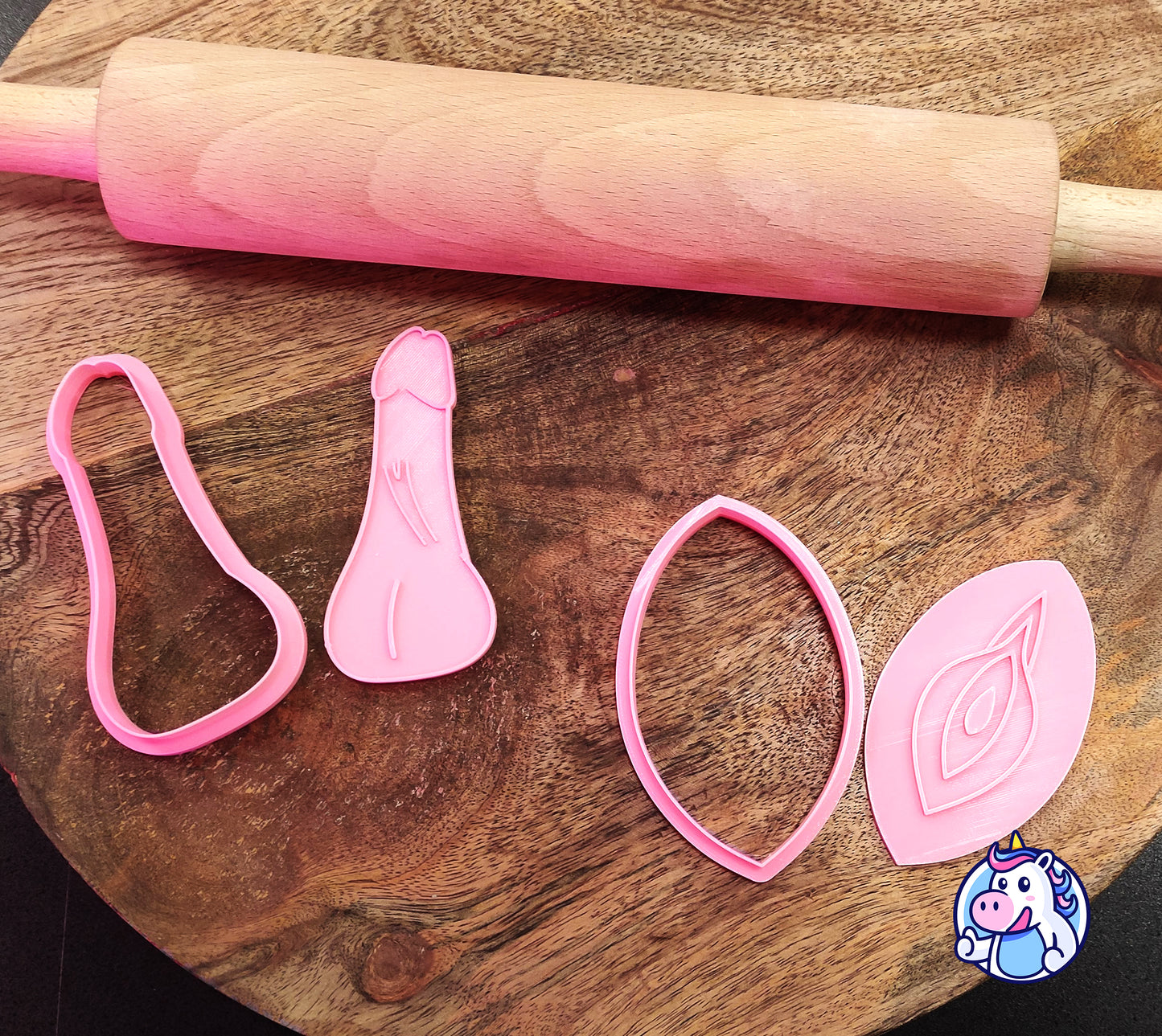 MATURE Penis and Vulva Cutters