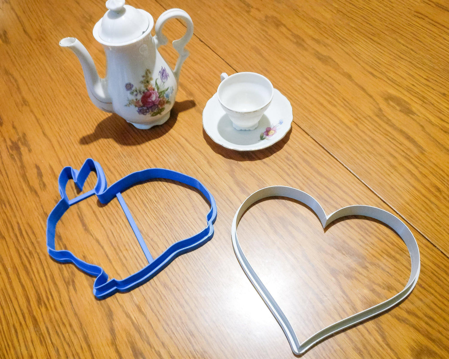 Bunny Rabbit Shaped Figolla Cake Cutter large cookie cutter 18cm cutter - Malta Cookie Cutters
