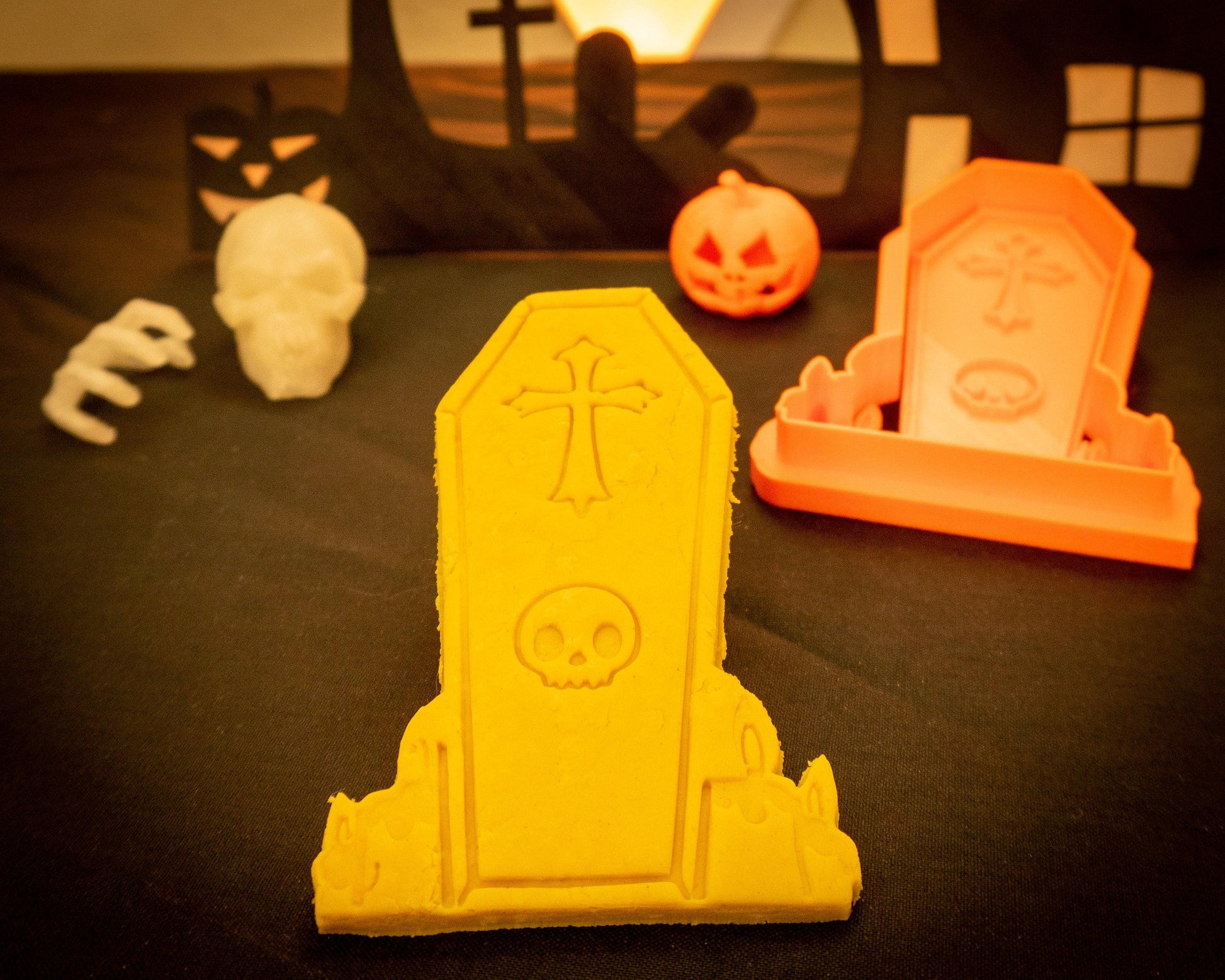 Spooky Tomb Halloween Cookie Cutter Coffin Scary Gift for Halloween Tombstone - Malta Cookie Cutters