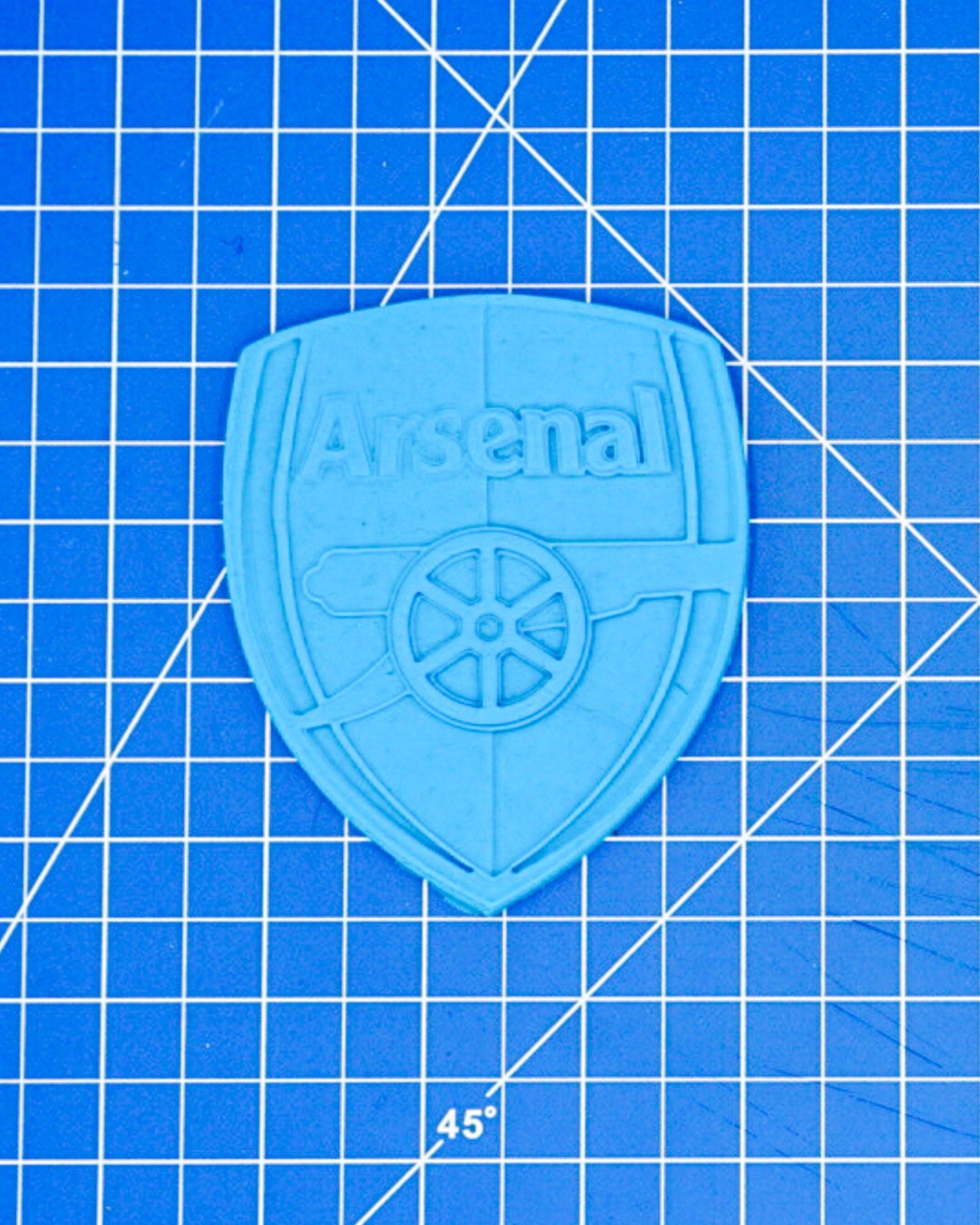 Arsenal Cookie Cutter Fondant Cutter Premiere League Soccer - Malta Cookie Cutters