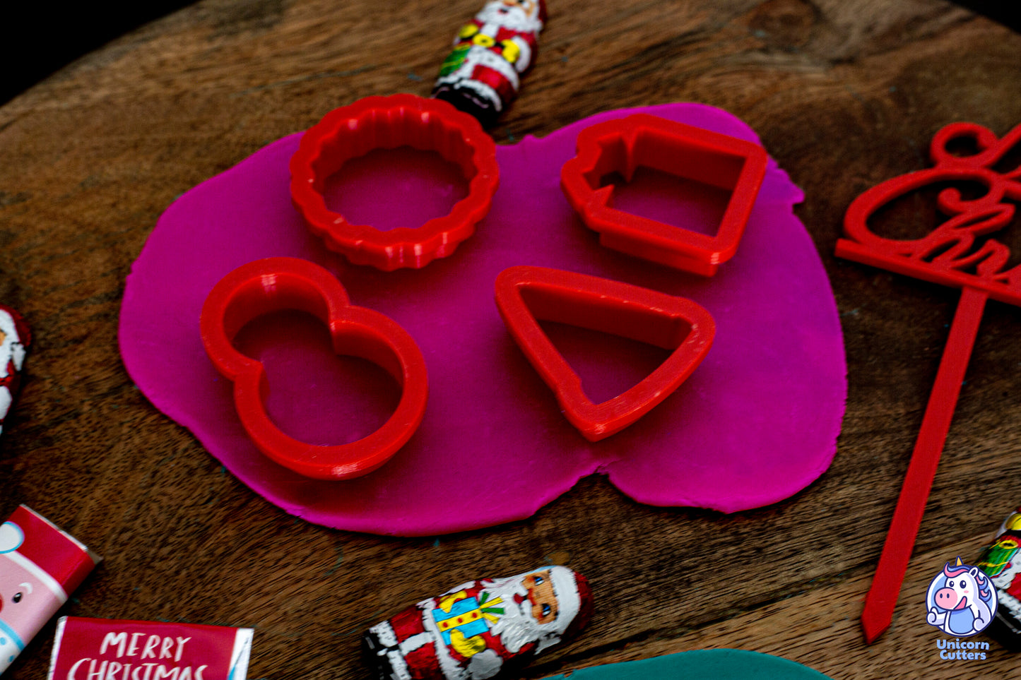 Mini Christmas Cutter Set - Perfect for small cookies, cupcakes and mince pies!
