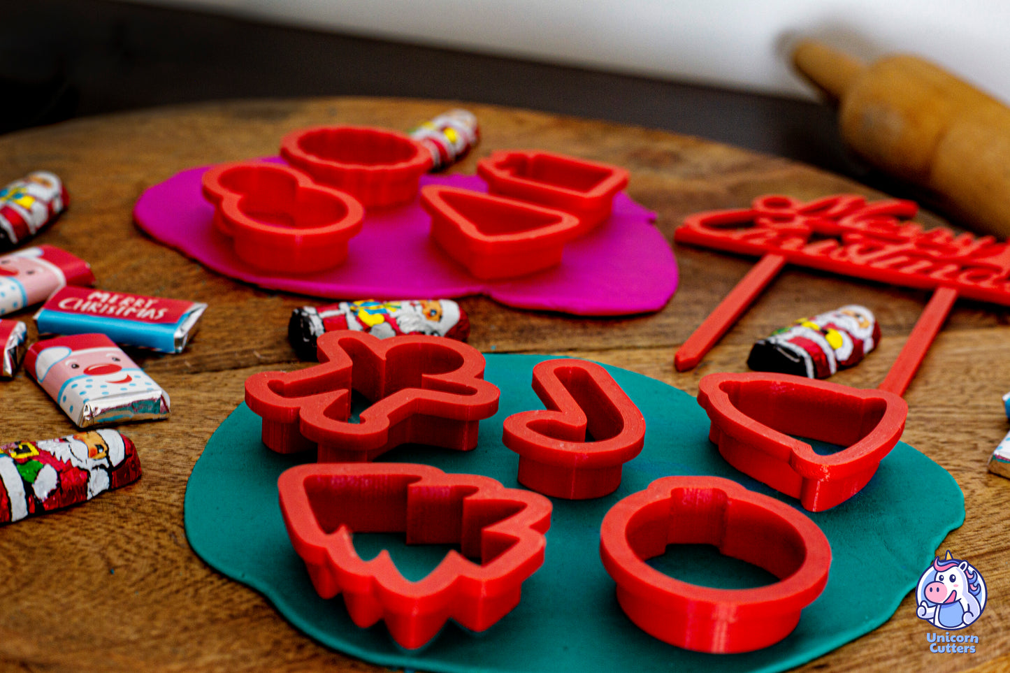 Mini Christmas Cutter Set - Perfect for small cookies, cupcakes and mince pies!